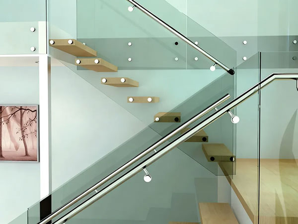 定制玻璃楼梯完整指南