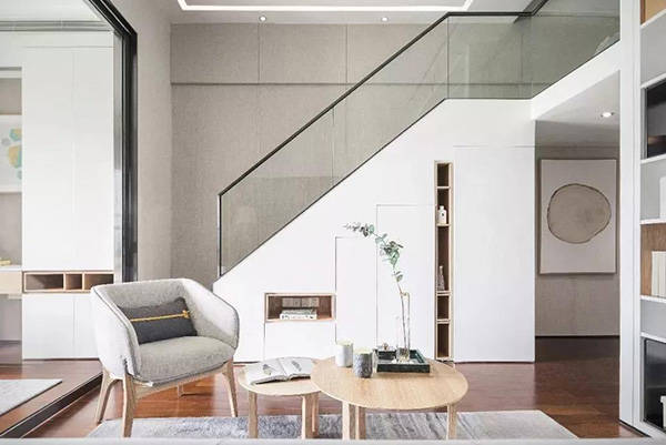 别墅阳台栏杆设计与选型指南